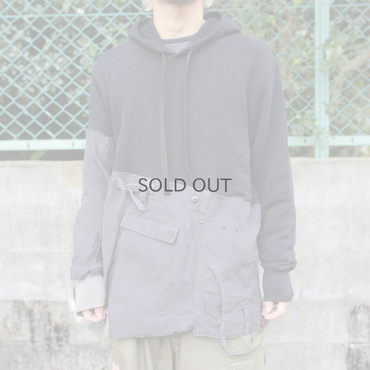 画像1: 【Wiz&Witch】- "ANTI WAR" HOODIE  JACKET 001 / BLACK (1)