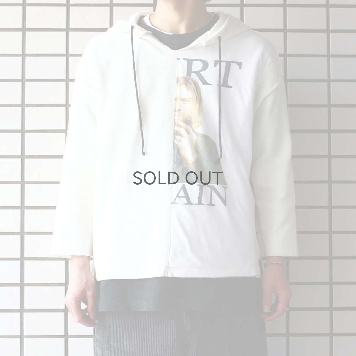 画像1: 【Wiz&Witch】-Planet Label- "Smoke Kurt" PULLOVER PARKA / WHITE (1)