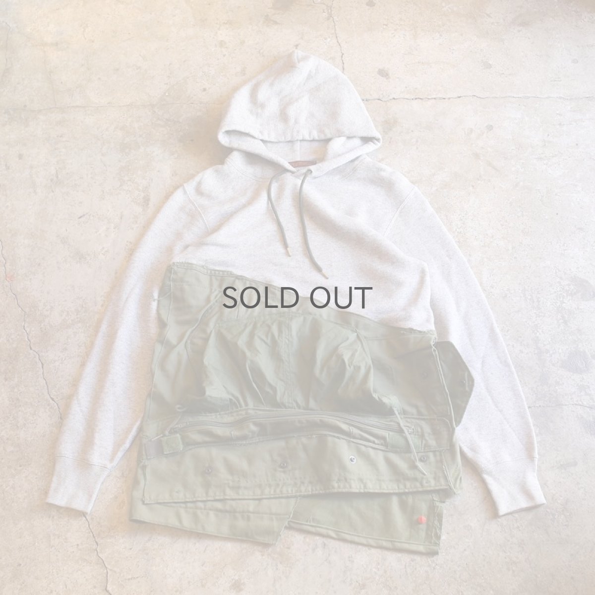 画像1: 【Wiz&Witch】"ANTI WAR" HOODIE (1)