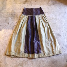 画像2: STITCHING DESIGN SKIRT (2)