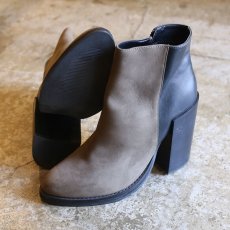 画像2: SIDE ZIP DESIGN BICOLOR BOOTIE (2)