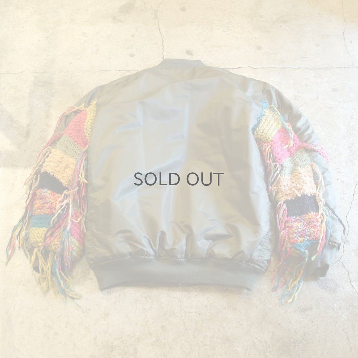 画像2: 【Wiz&Witch】"UNITED" FRINGE KNIT SLEEVE MA-1 (2)