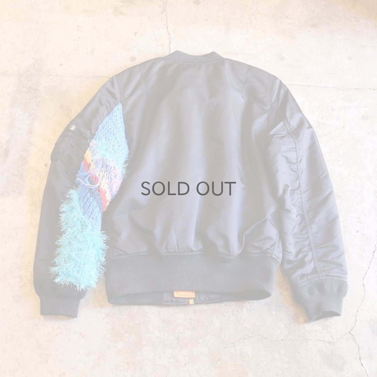 画像2: 【Wiz&Witch】"UNITED" ONE SIDE KNIT SLEEVE MA-1 (2)