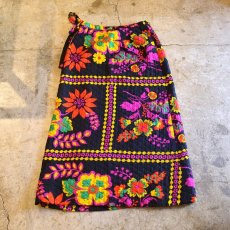 画像2: 1960~70's VINTAGE QUILTING WRAP SKIRT / FREE (2)