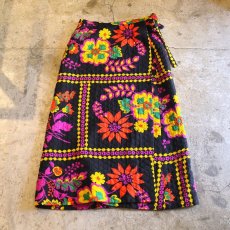 画像1: 1960~70's VINTAGE QUILTING WRAP SKIRT / FREE (1)