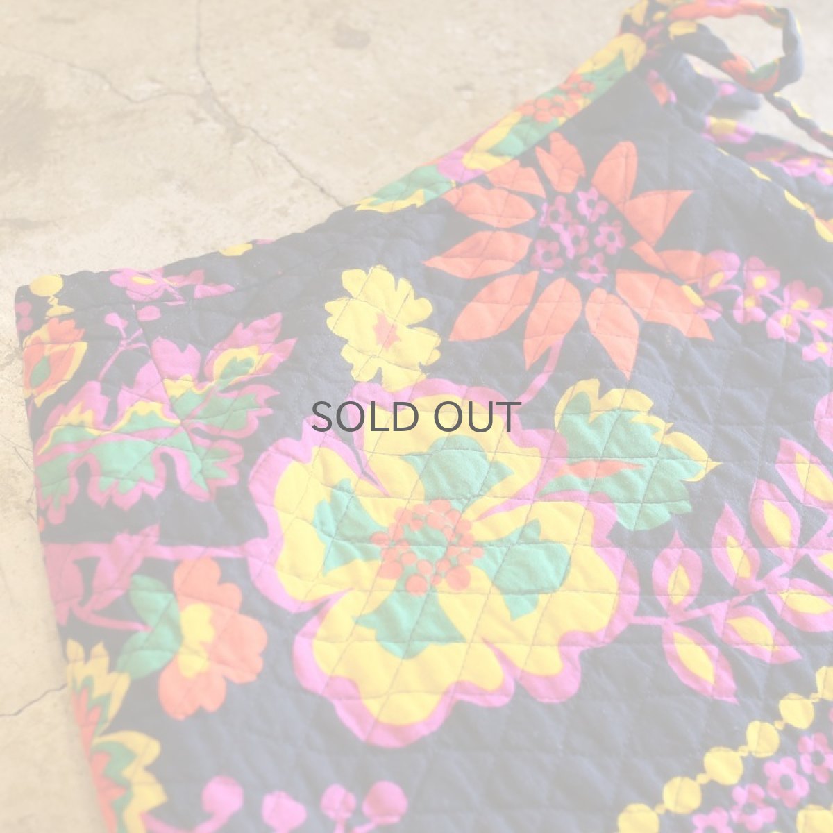 画像3: 1960~70's VINTAGE QUILTING WRAP SKIRT / FREE (3)