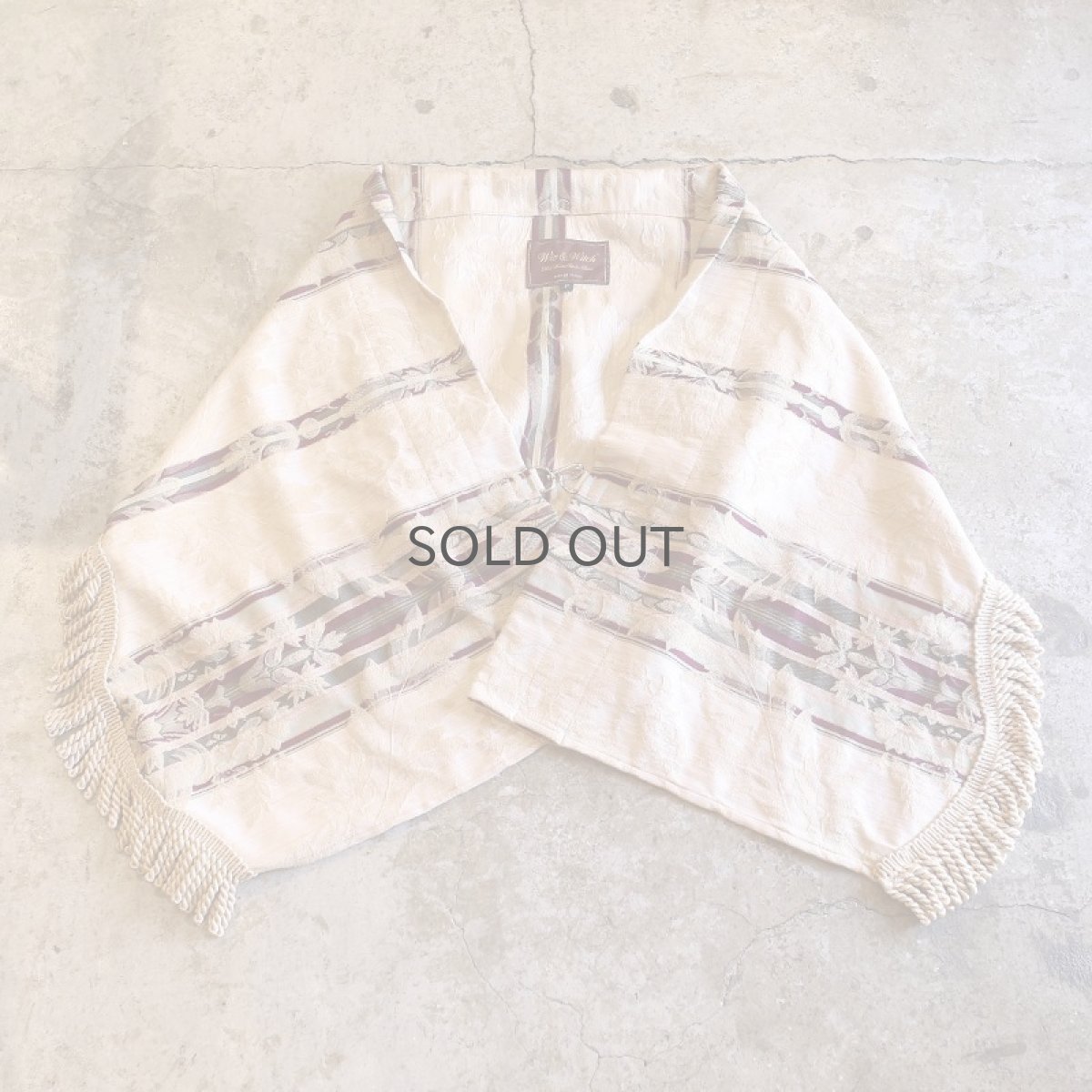 画像1: 【Wiz&Witch】"HOOK UP" TAPESTRY SHORT PONCHO JACKET / FREE (1)