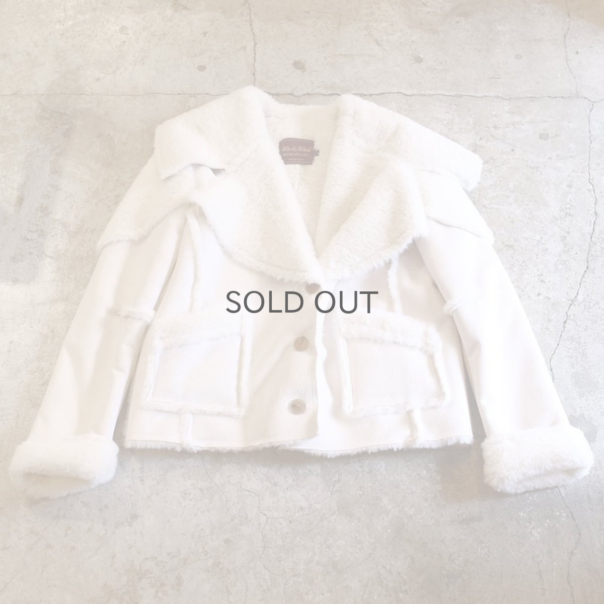 画像1: 【Wiz&Witch】"THE U.K" FAUX MOUTON BUFFALO SHORT COAT / WHITE (1)