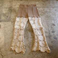 画像1: 【Wiz&Witch】VINTAGE LACE FLARE PANTS / W26~ (1)