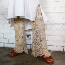 画像9: 【Wiz&Witch】VINTAGE LACE FLARE PANTS / W26~ (9)