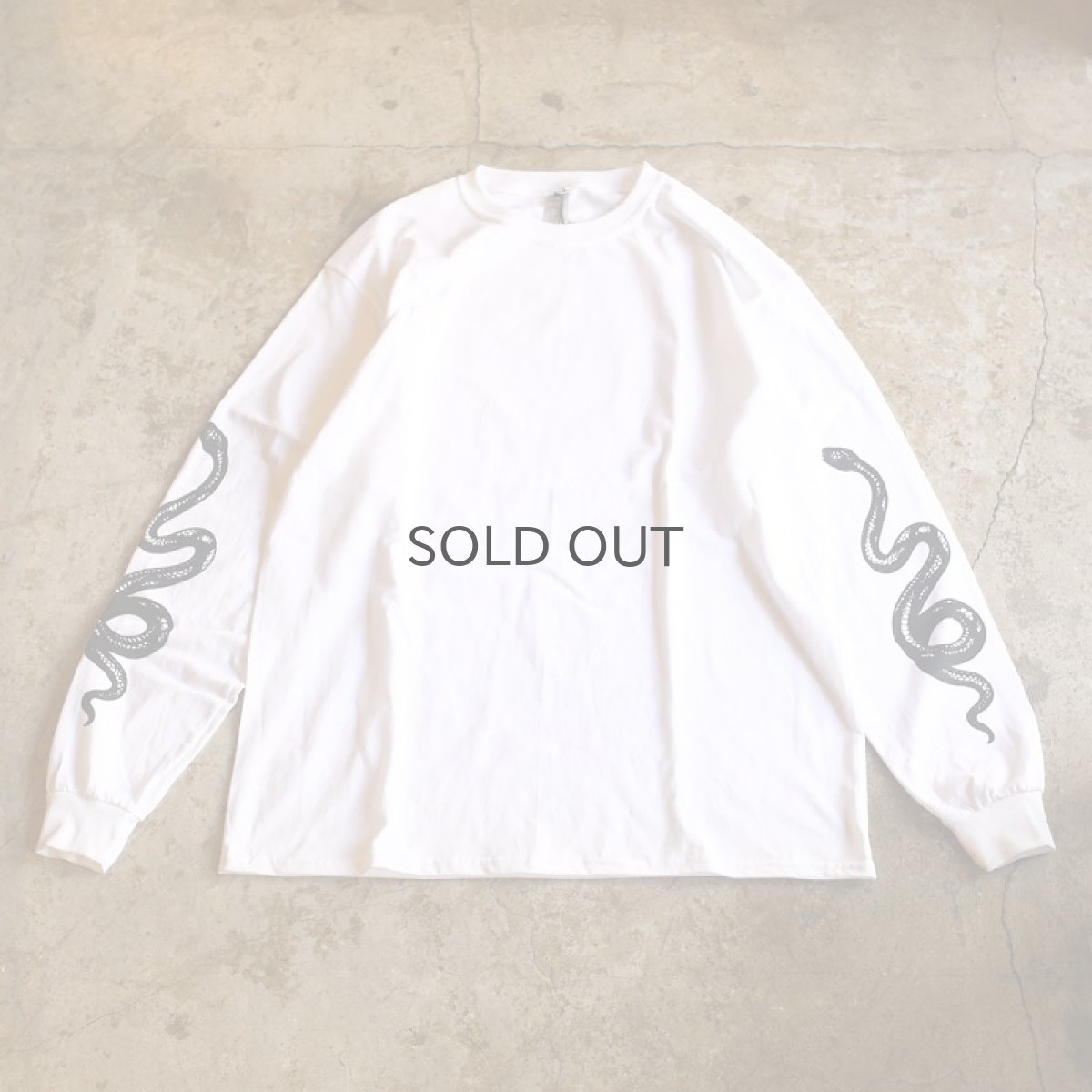 画像2: UNDERLAND 別注【JESUS AND JOHN】 BACK ROSE L/S T-SHIRTS / WHITE (2)