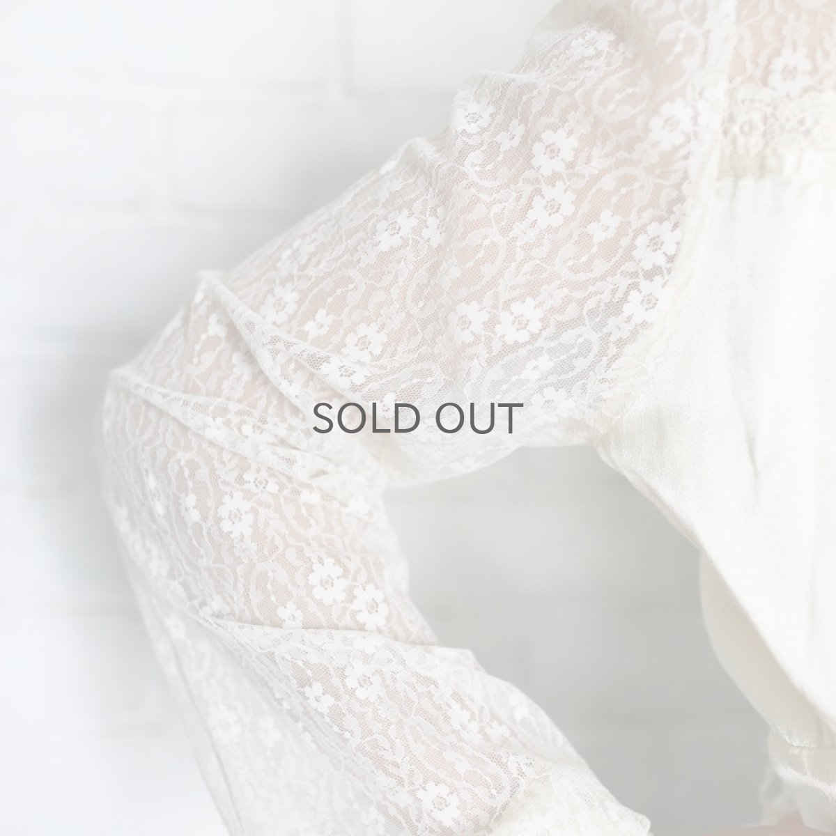 画像4: 【Wiz&Witch】"UNITED" VINTAGE LACE BLOUSE / OS (4)