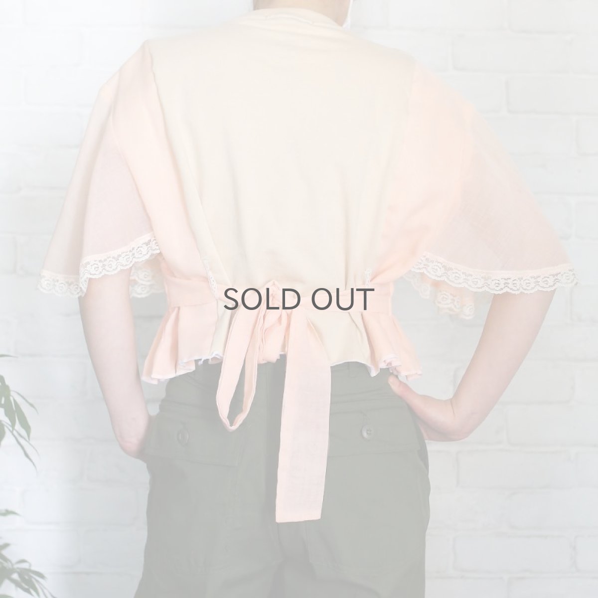 画像2: 【Wiz&Witch】"UNITED" VINTAGE LACE BLOUSE / OS (2)