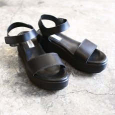 画像1: LEATHER STRAP DESIGN SANDAL / 37 / MADE IN ITALY (1)