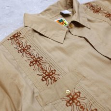 画像3: OLD EMBROIDERY CUBA SHIRT / Mens 2XL (3)