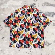 画像1: OLD FLORAL PATTERN RAYON ALOHA SHIRT / Mens L (1)