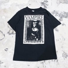 画像1: 90's "VAMPIRE" PRINTED S/S TEE / Mens L / MADE IN USA (1)