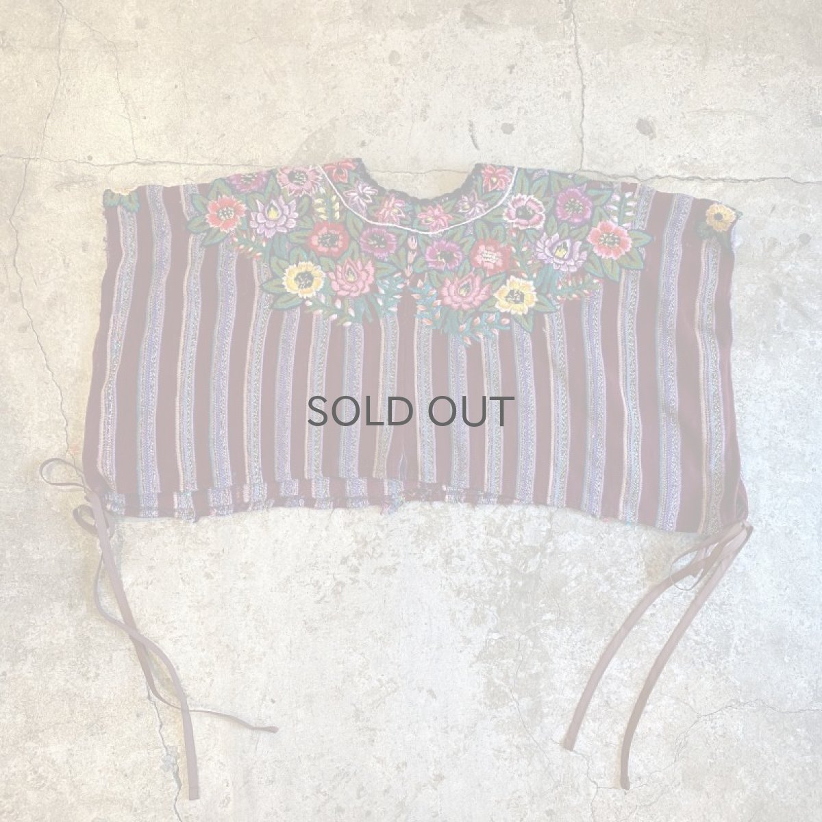 画像2: 【Wiz&Witch】VINTAGE FABRIC SIDE OPEN TOPS / OS (2)