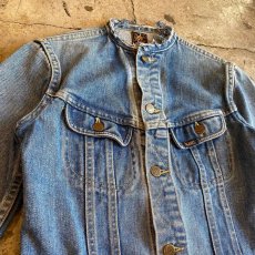 画像3: 【LEE】COLLAR LESS CUT OFF DENIM JACKET / MADE IN USA / Ladies S (3)