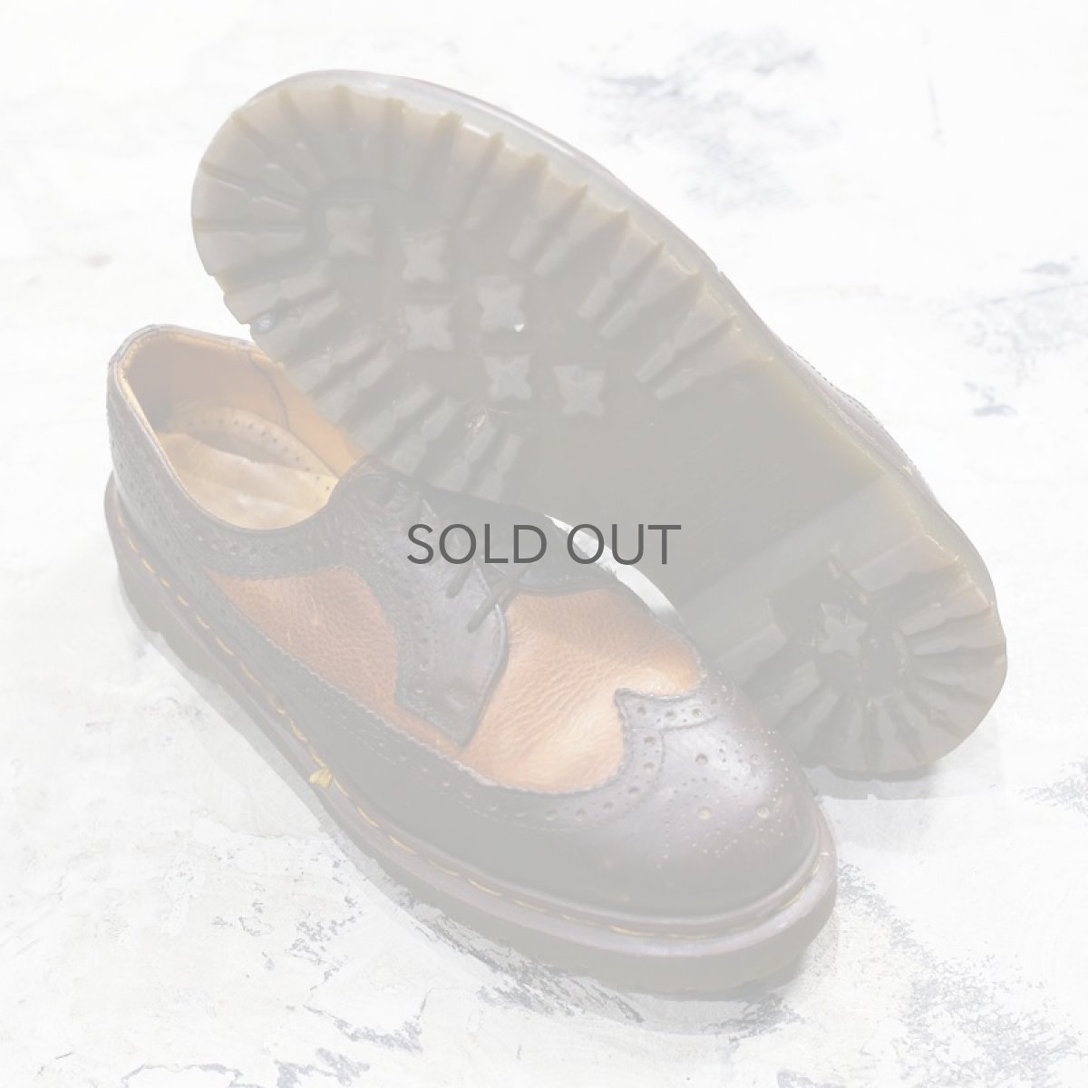 画像2:  【Dr.Martens】5EYE SHOES / UK9 / MADE IN ENGLAND (2)