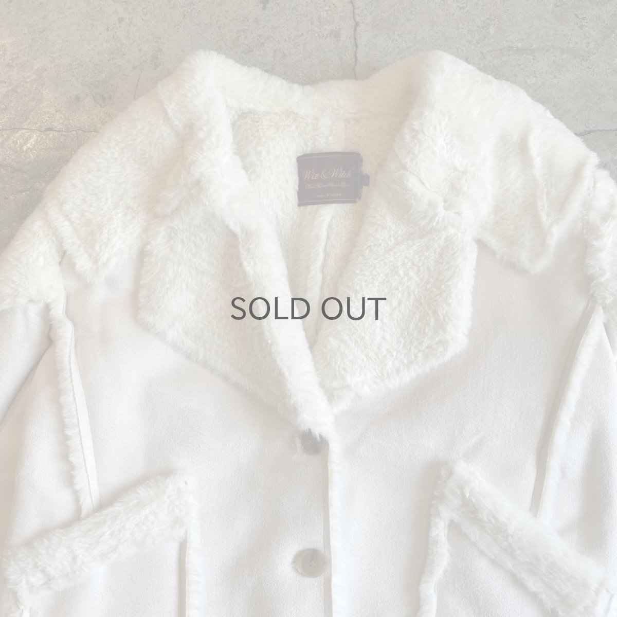 画像4: 【Wiz&Witch】"THE U.K" FAUX MOUTON BUFFALO SHORT COAT / WHITE (4)