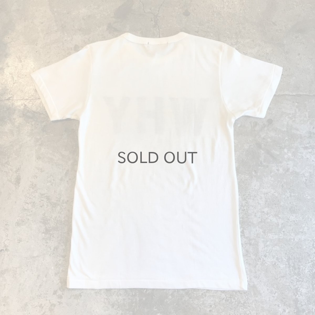 画像2: 【Wis＆Witch】"WHY" LOGO PRINT TEE / Ladies M (2)