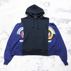 画像1: 【Wiz&Witch】"UNITED" OPEN SHOULDER WIDE HOODIE  / OS (1)