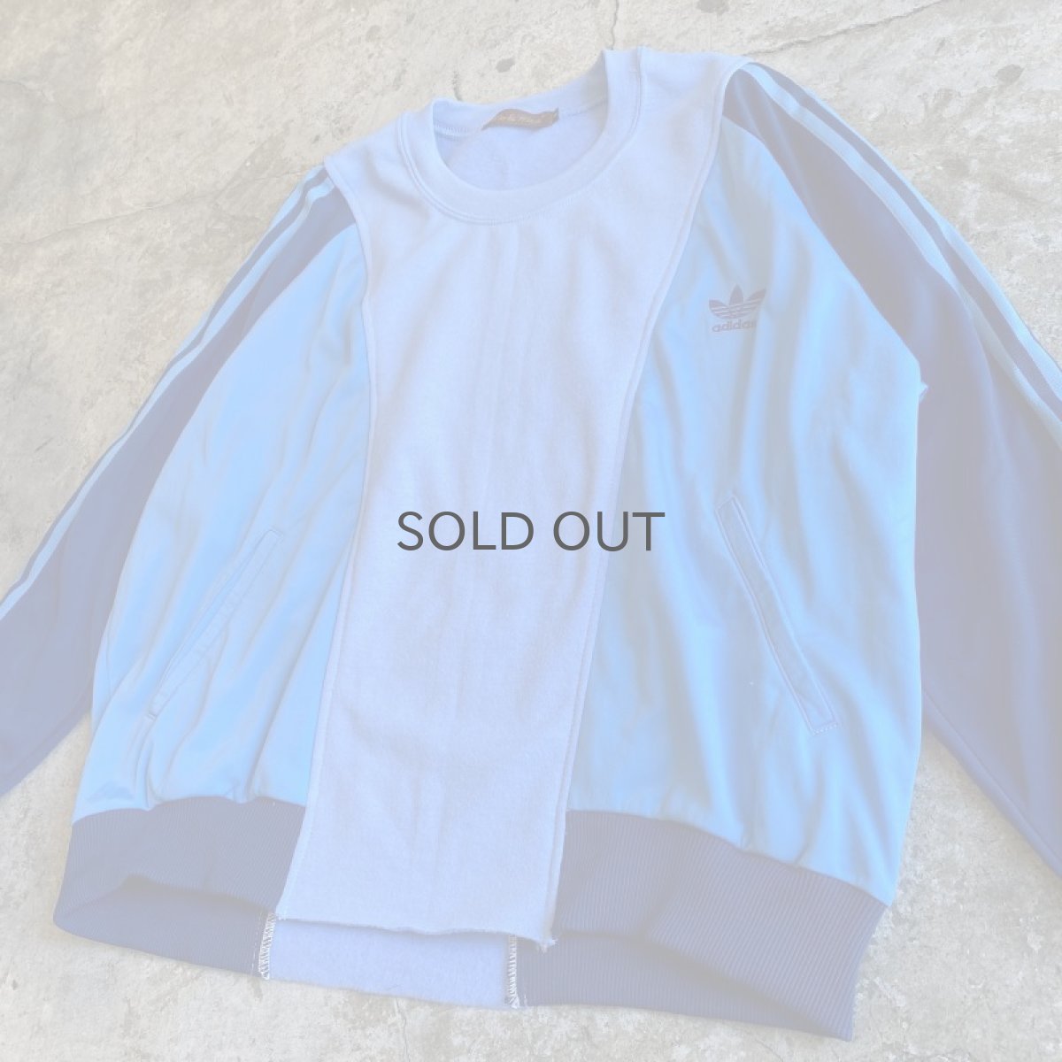 画像3: 【Wiz&Witch】"UNITED" OLD ADIDAS TWO FACE SWEAT / OS (3)