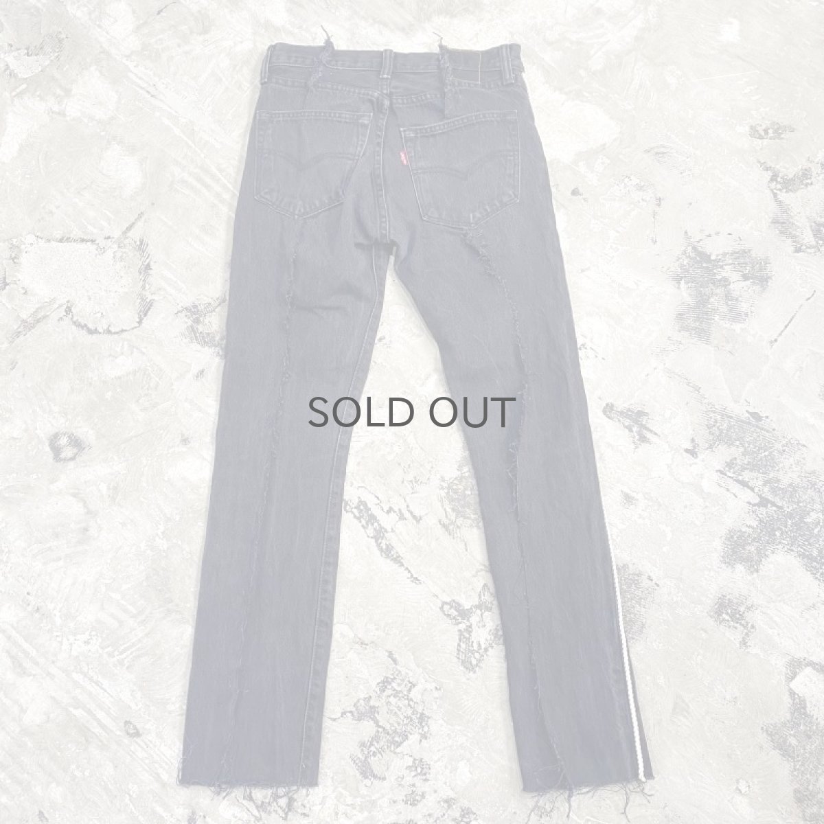 画像2: 【Wiz&Witch】 "DIRTY BEAUTIFUL" SIDE LINE SLIM JEANS / W29 (2)