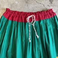 画像5: OLD EMBROIDERY NATIVE TIERED SKIRT / FREE (5)