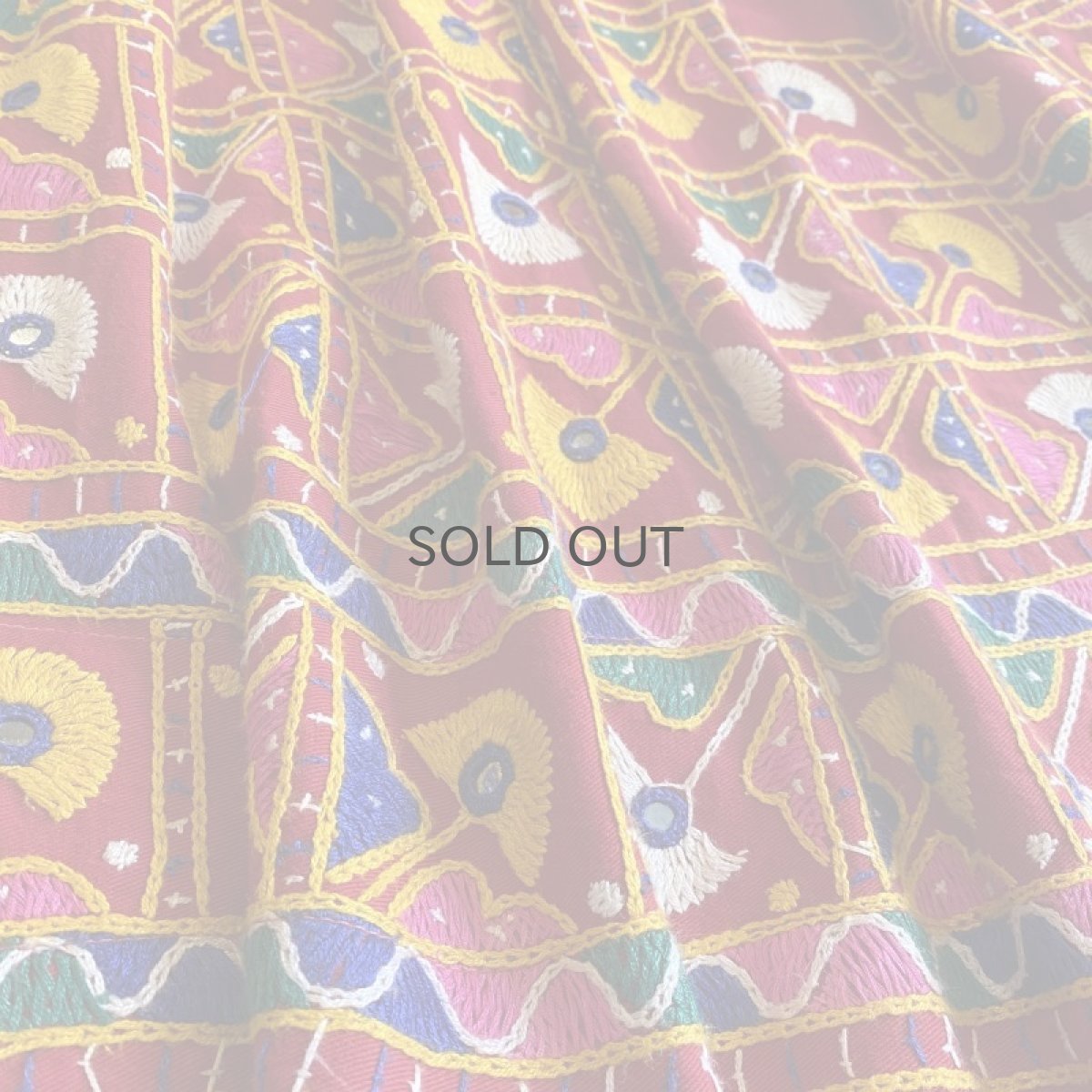 画像7: OLD EMBROIDERY NATIVE TIERED SKIRT / FREE (7)