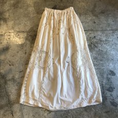 画像1: 【Wiz&Witch】VINTAGE COTTON LACE LONG SKIRT (B) / FREE  (1)