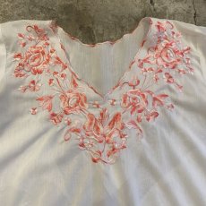 画像5: FLORAL EMBROIDERY S/S TOPS / Ladies L (5)