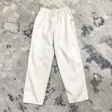 画像1: IVORY COLOR WIDE SILHOUETTE PANTS / W28~ (1)