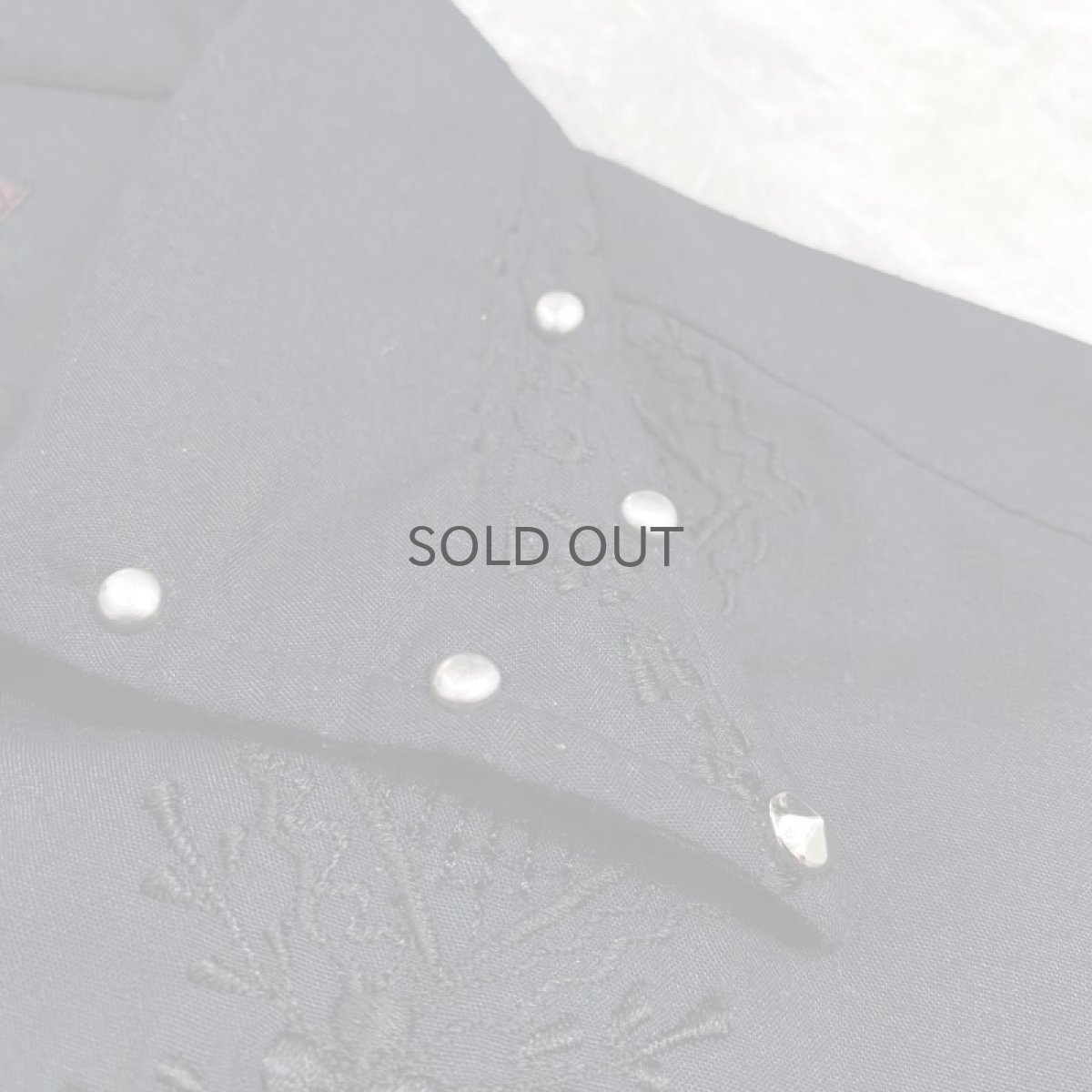 画像4: 【Wiz&Witch】STUDS S/S CUBA SHIRT / OS (4)