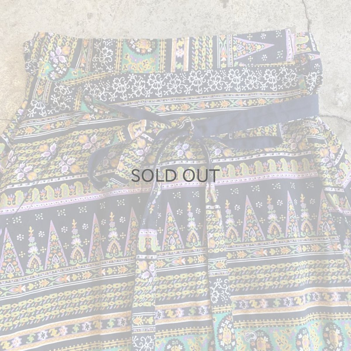 画像6: ALL OVER PATTERN DESIGN WRAP SKIRT / FREE (6)