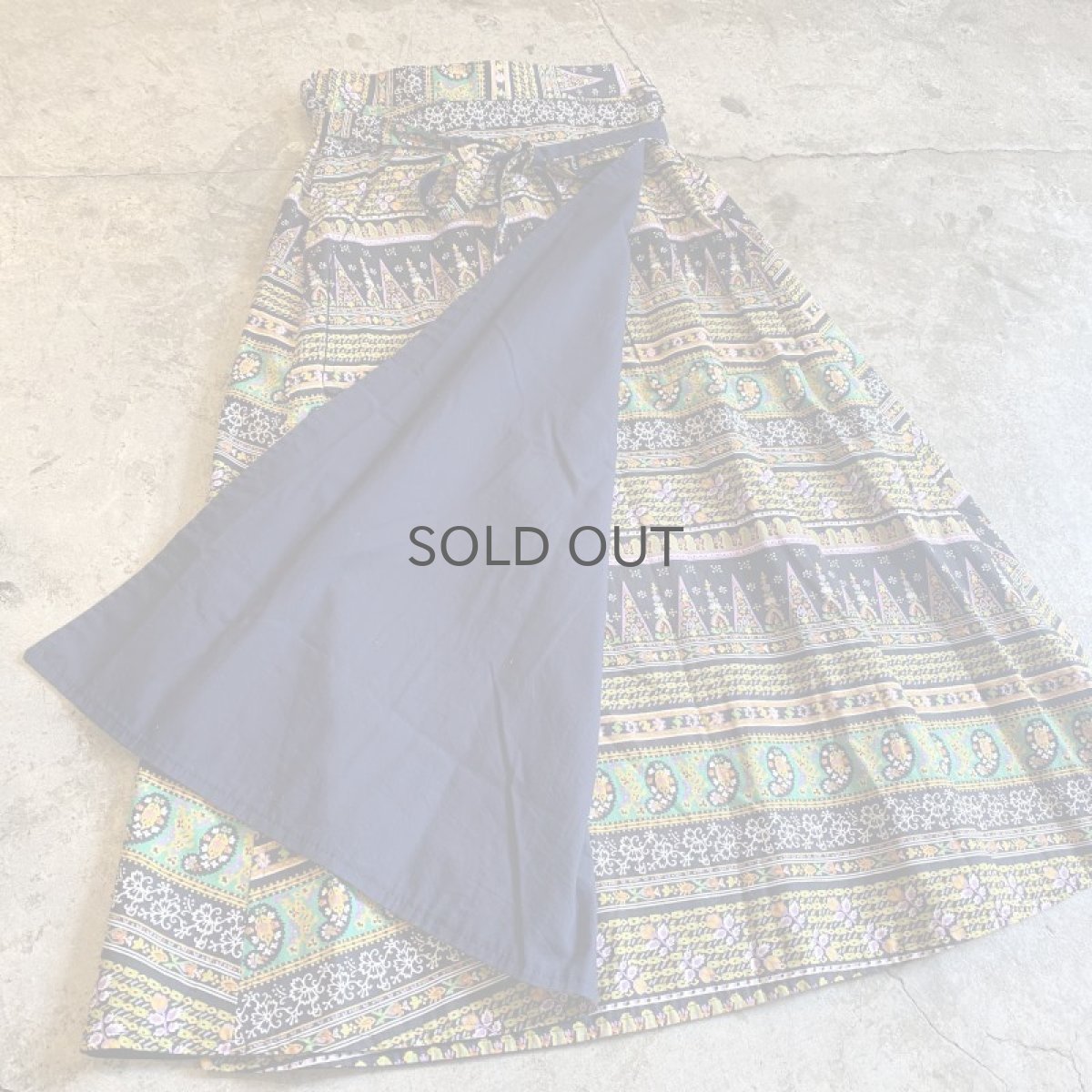 画像7: ALL OVER PATTERN DESIGN WRAP SKIRT / FREE (7)