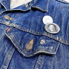 画像4: 【LEVI'S】DECORATIVE CUSTOM DENIM VEST / Mens L (4)