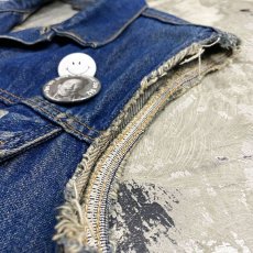 画像6: 【LEVI'S】DECORATIVE CUSTOM DENIM VEST / Mens L (6)