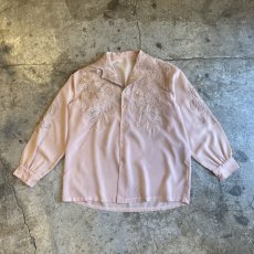 画像1: PINK BEIGE COLOR EMBROIDERY DESIGN L/S SHIRT / Ladies M (1)