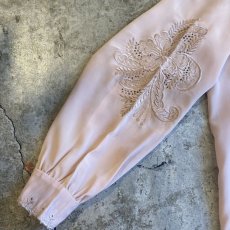 画像5: PINK BEIGE COLOR EMBROIDERY DESIGN L/S SHIRT / Ladies M (5)