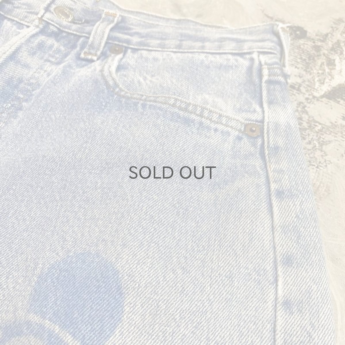 画像4: MICKEY & MINNIE MOUSE PAINTED DENIM SHORTS / W30 (4)