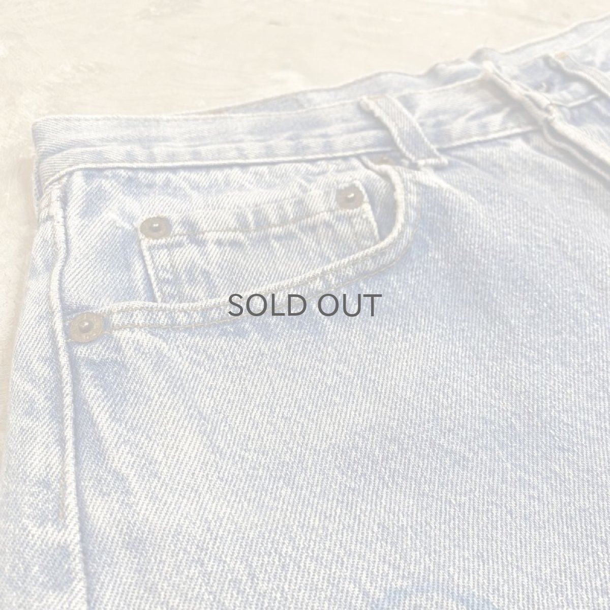 画像3: MICKEY & MINNIE MOUSE PAINTED DENIM SHORTS / W30 (3)