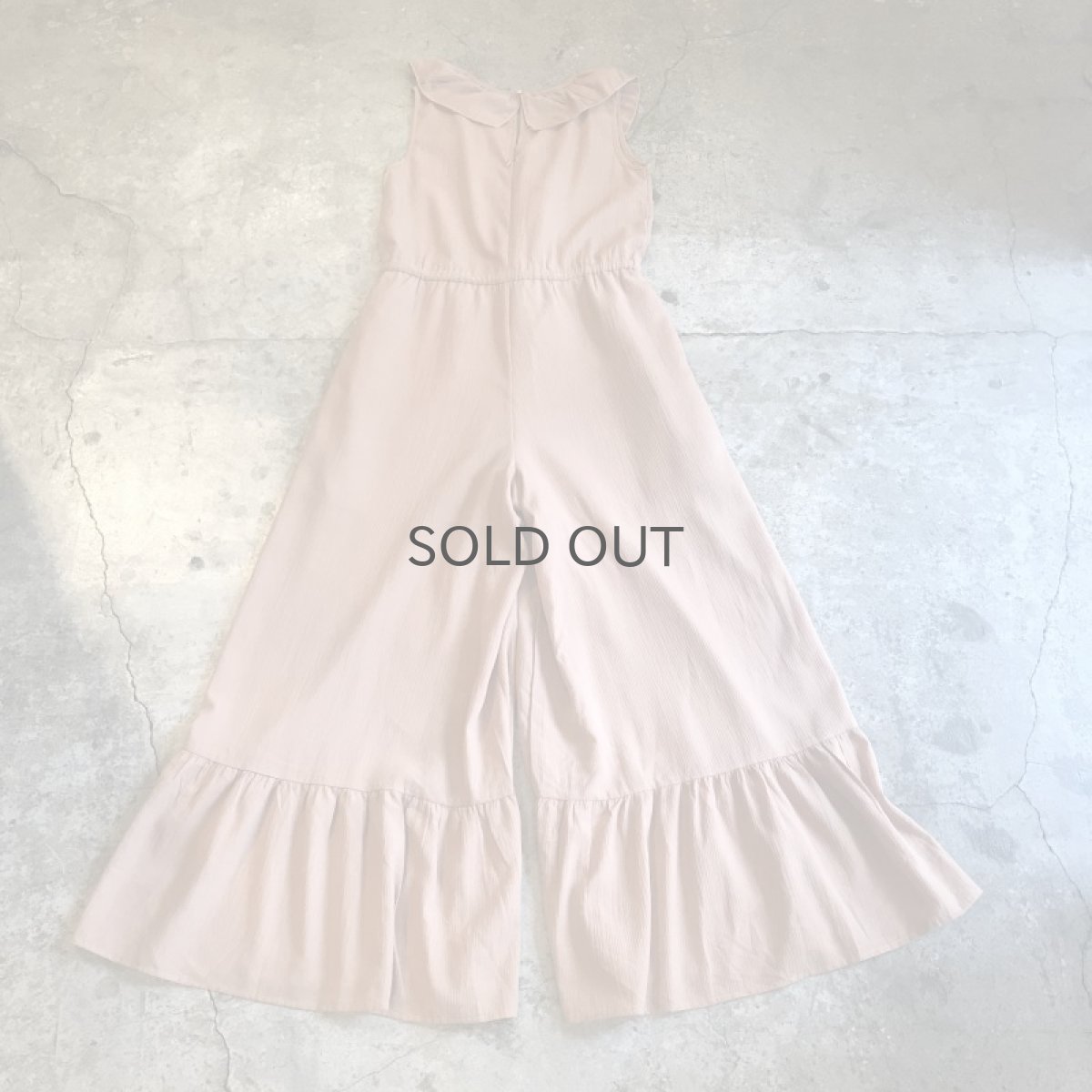 画像2: FRILL DESIGN PINK BEIGE COLOR N/S JUMPSUIT / Ladies M (2)