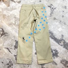 画像2: HAND PAINTED "T H C E K A" WORK PANTS / W34 (2)