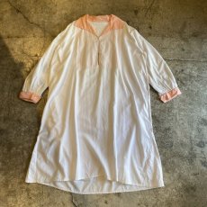 画像1: 20's~30's ANTIQUE GERMANY HALF BUTTON ONE-PIECE / Ladies M~L (1)