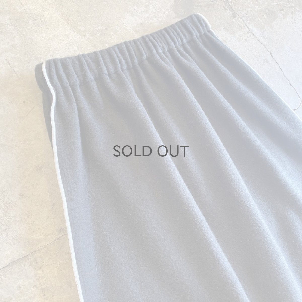 画像3: 【Wiz&Witch】"OUT STITCH" BACK SLIT FLEECE LONG SKIRT / FREE (3)