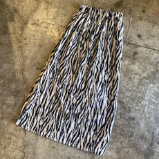 画像4: 【Wiz&Witch】"1950" ZEBRA FUR BACK SLIT LONG SKIRT / FREE (4)