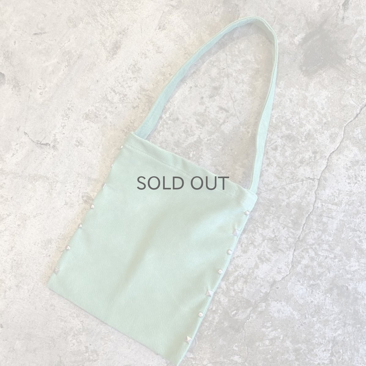 画像4: 【Wiz&Witch】STUDS LEATHER MINI BAG (4)