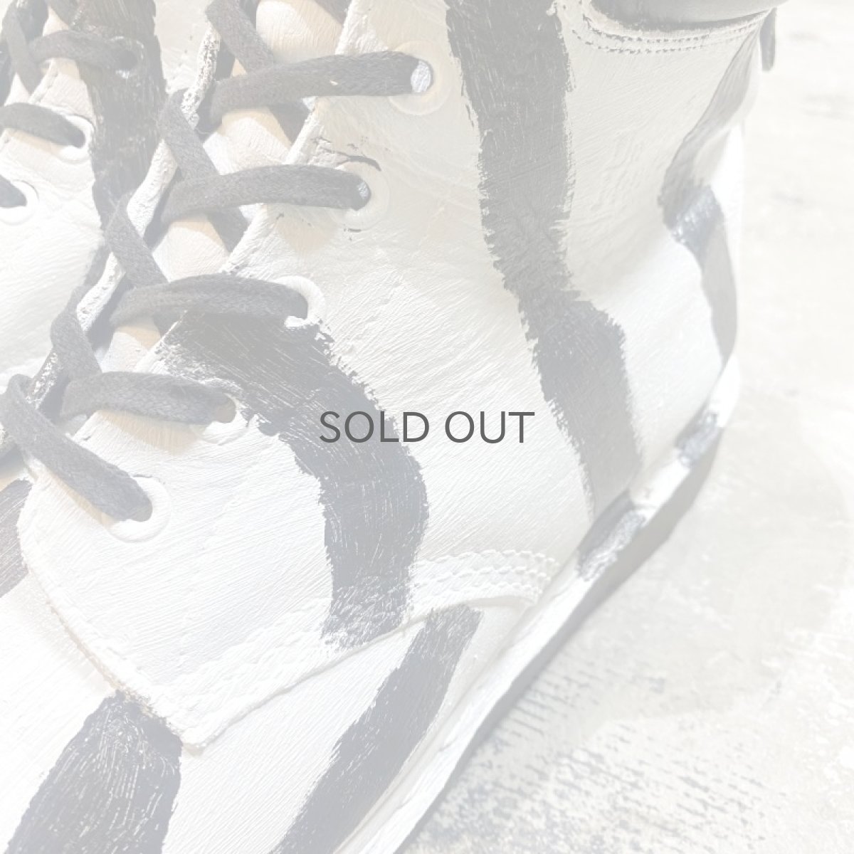 画像4:  【Dr.Martens】PAINTED 6EYE SHOES / UK8 / MADE IN ENGLAND (4)